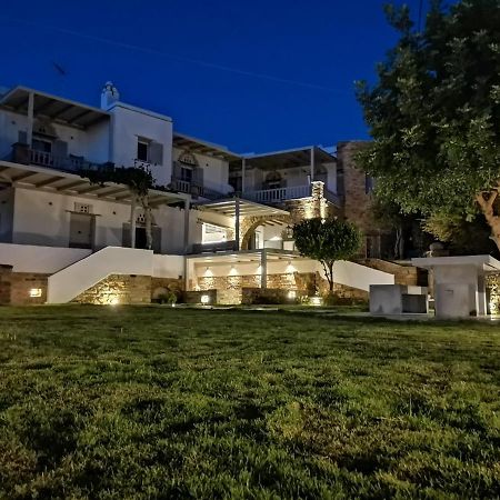 Elia Apartments Agios Romanos Eksteriør billede
