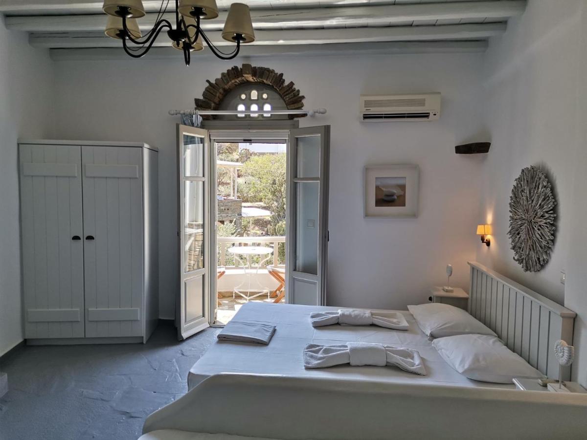 Elia Apartments Agios Romanos Eksteriør billede