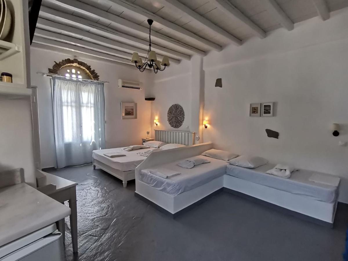 Elia Apartments Agios Romanos Eksteriør billede