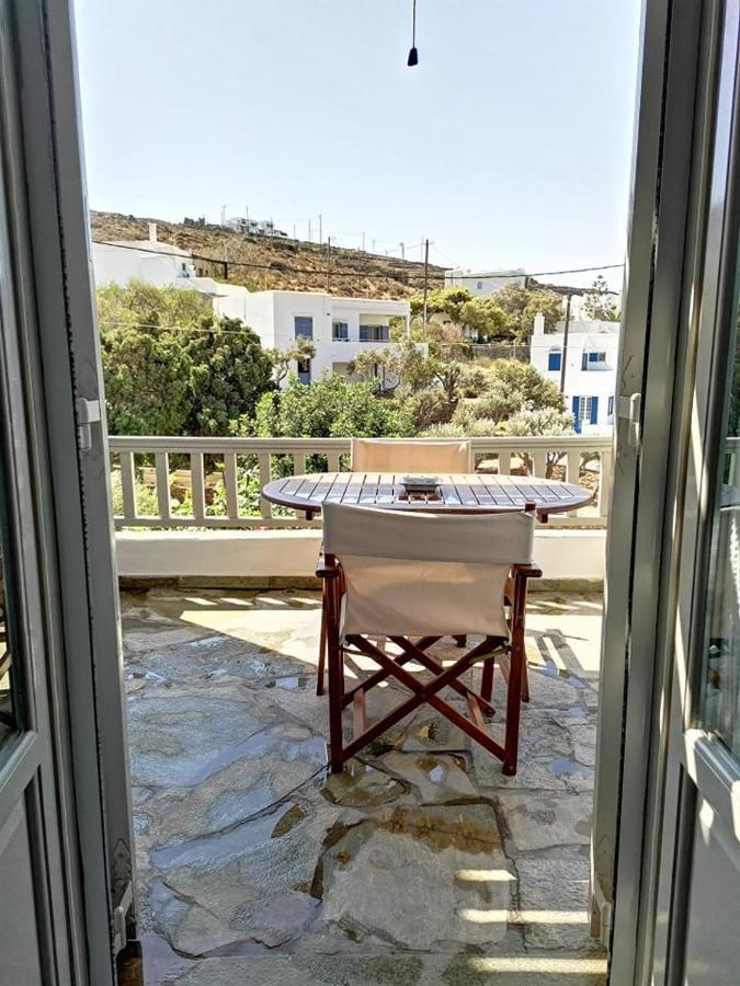 Elia Apartments Agios Romanos Eksteriør billede