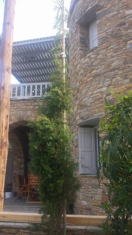 Elia Apartments Agios Romanos Eksteriør billede