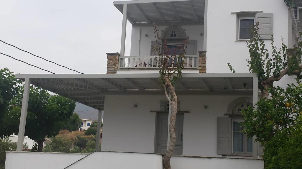 Elia Apartments Agios Romanos Eksteriør billede
